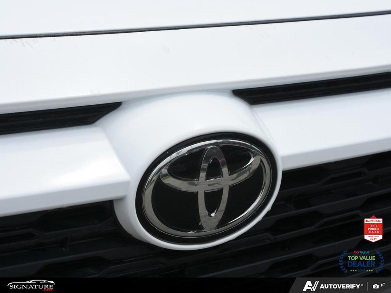2024 Toyota RAV4 XLE AWD No Accident Sunroof Carplay BSM Photo