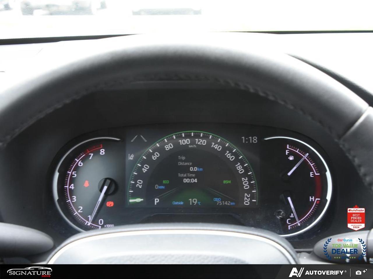 2024 Toyota RAV4 XLE AWD No Accident Sunroof Carplay BSM Photo