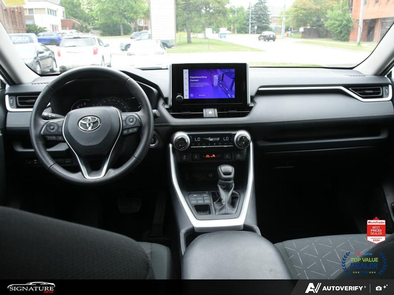 2024 Toyota RAV4 XLE AWD No Accident Sunroof Carplay BSM Photo