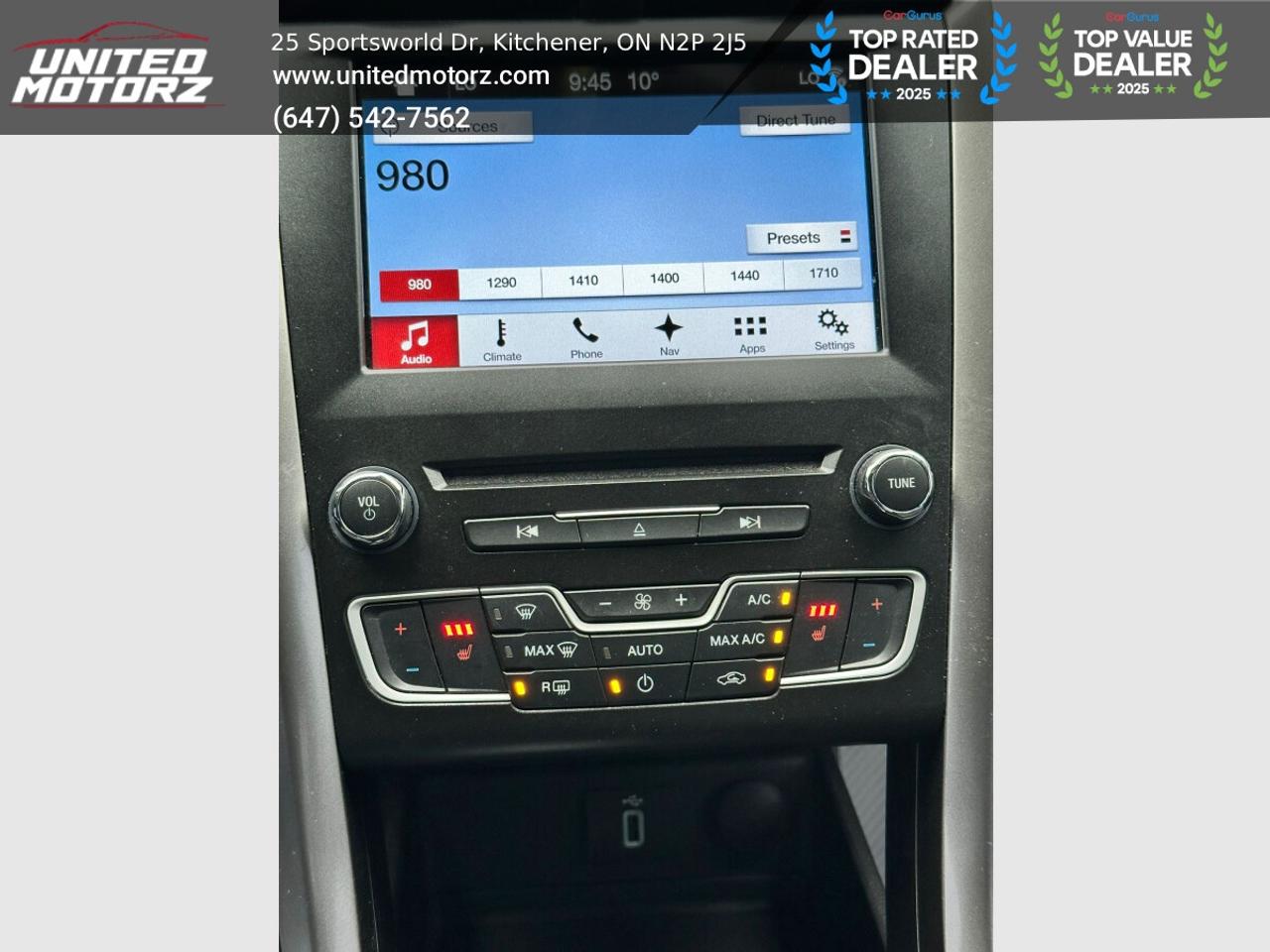 2017 Ford Fusion SE~SAFETY CERTIFIED~LOW KMS Photo