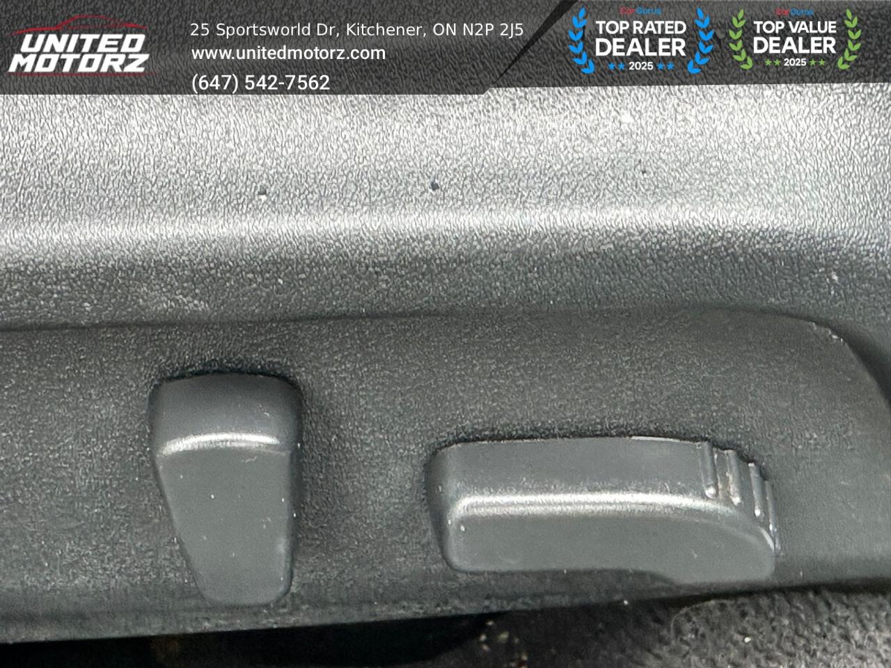 2016 Subaru Legacy w/Limited Pkg ~CERTIFIED~ LOW KM'S~ NO ACCIDENTS~ Photo