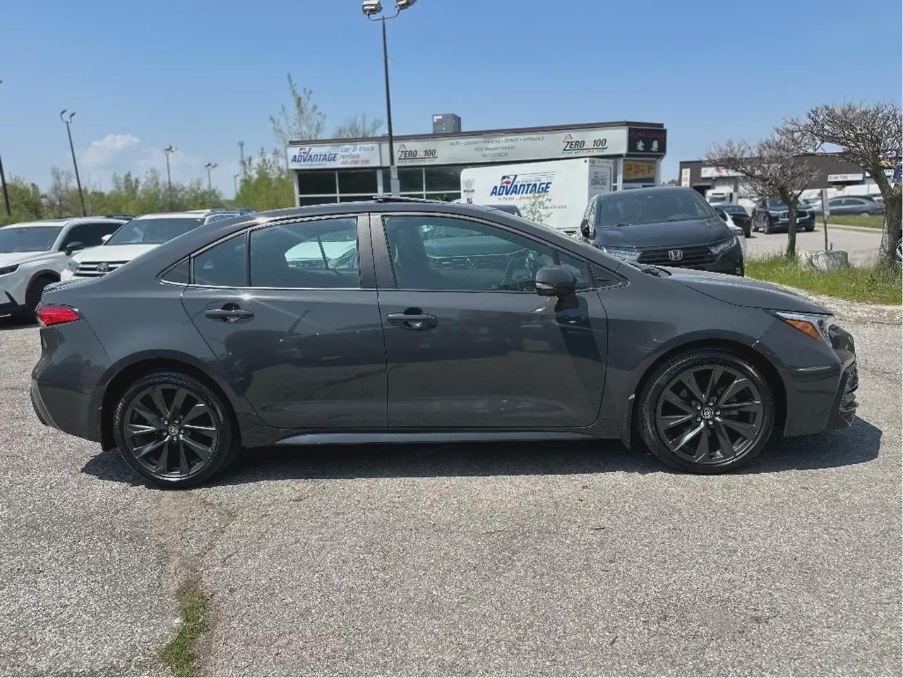 2024 Toyota Corolla SE Photo