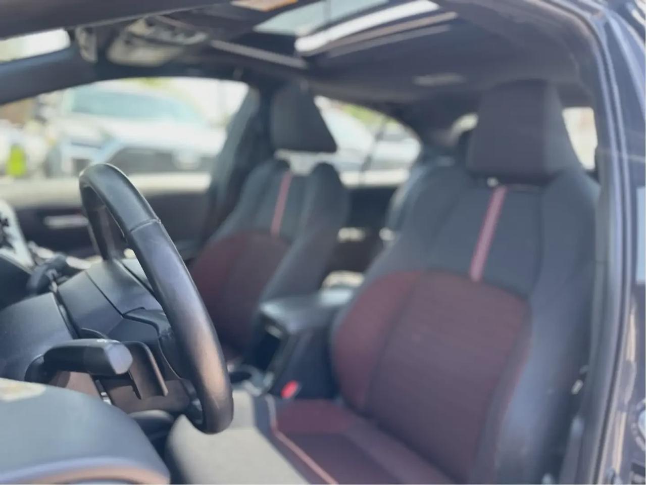 2024 Toyota Corolla SE Photo