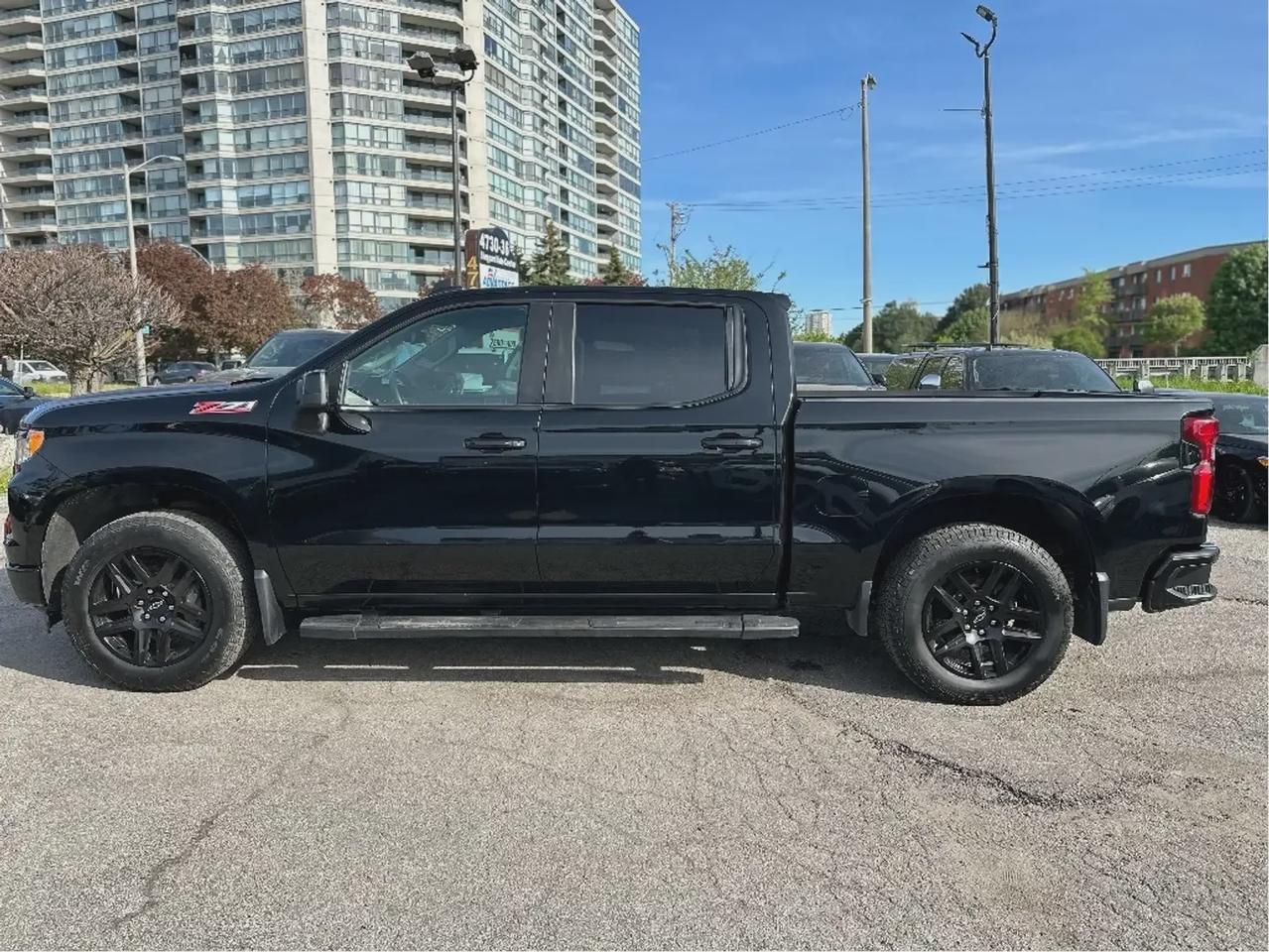 2024 Chevrolet Silverado 1500 RST Z71 Photo4
