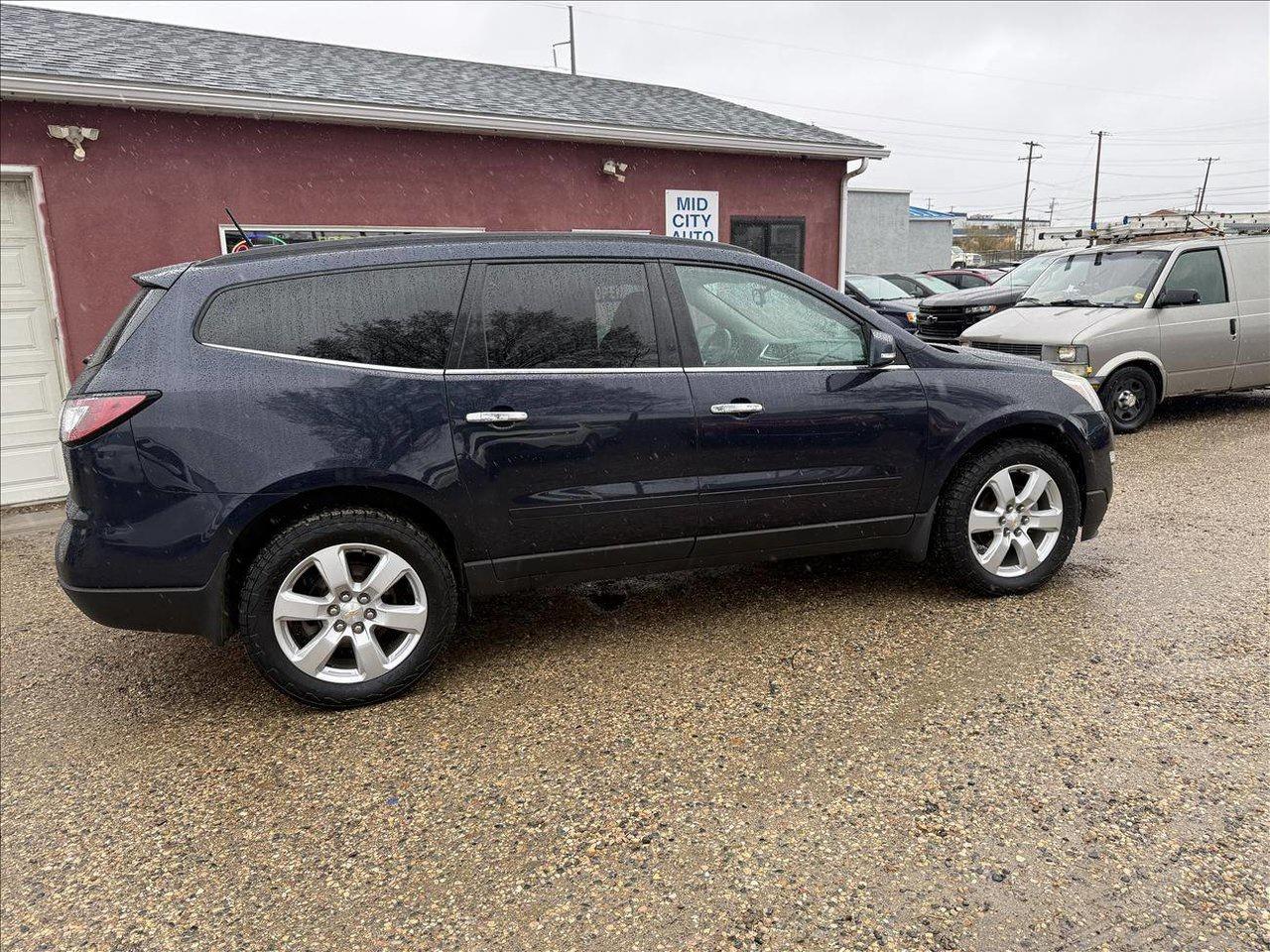 Used 2016 Chevrolet Traverse LT AWD for sale in Saskatoon, SK
