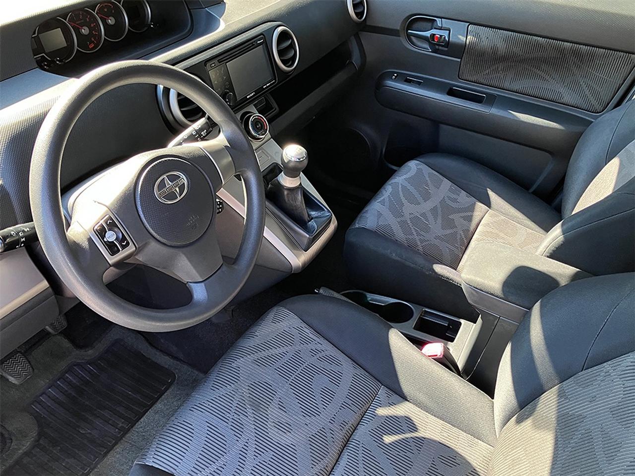 2013 Scion xB Manual Transmission Photo