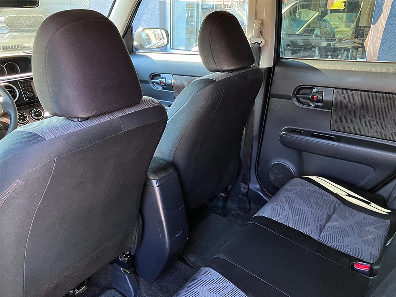2013 Scion xB Manual Transmission Photo