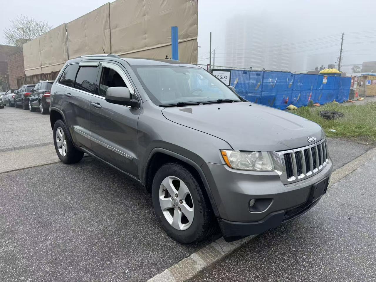 2012 Jeep Grand Cherokee 4WD 4Dr Laredo Photo