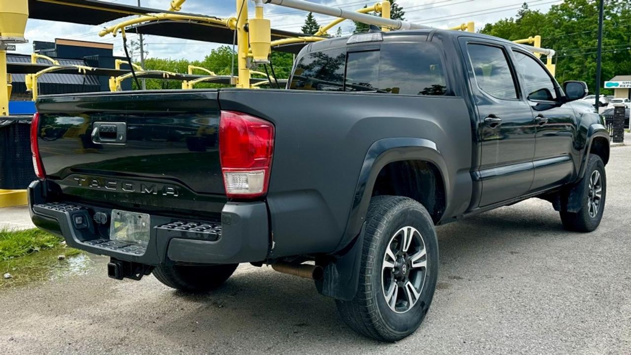 2017 Toyota Tacoma * 4X4 * NO ACCIDENTS " Photo