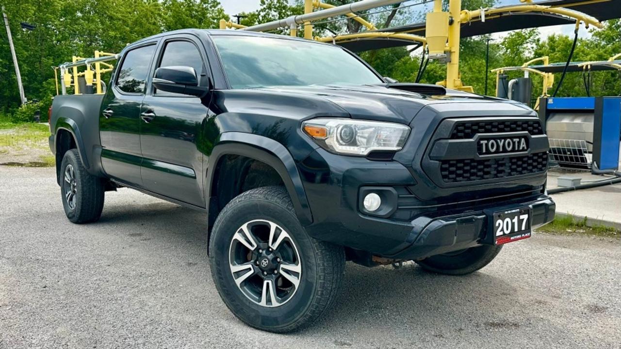 2017 Toyota Tacoma * 4X4 * NO ACCIDENTS " Photo