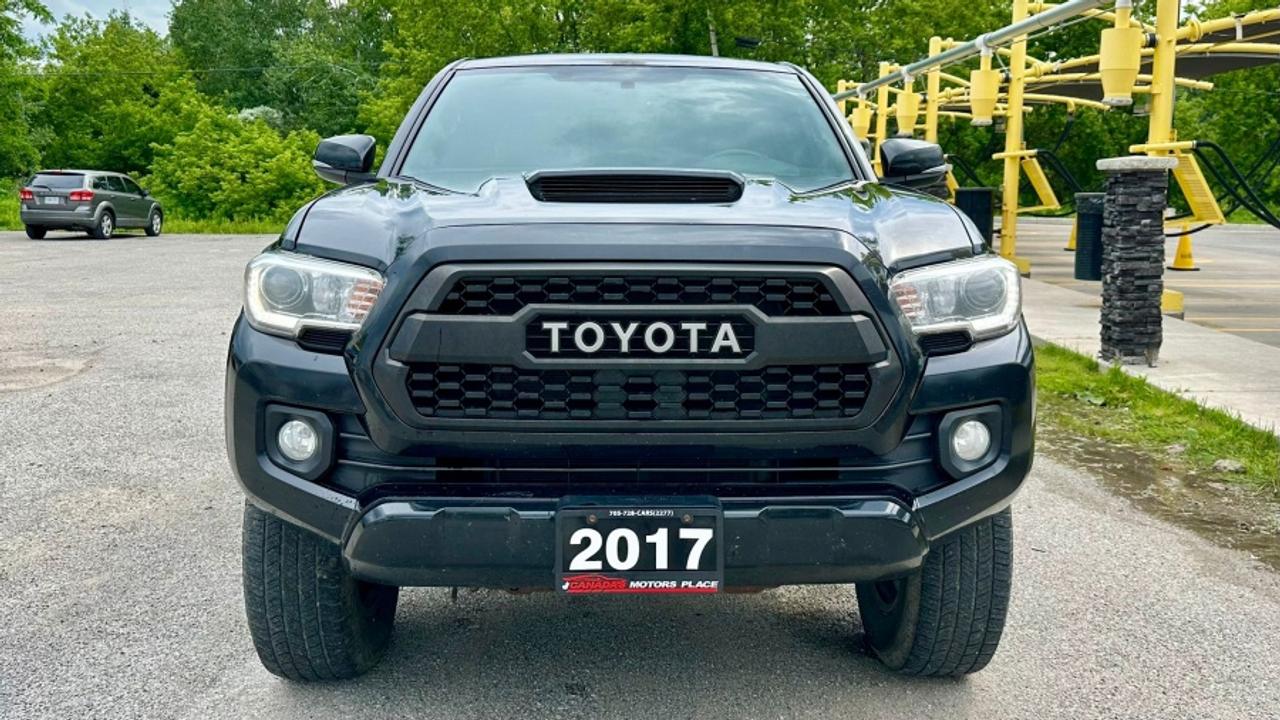 2017 Toyota Tacoma * 4X4 * NO ACCIDENTS " Photo