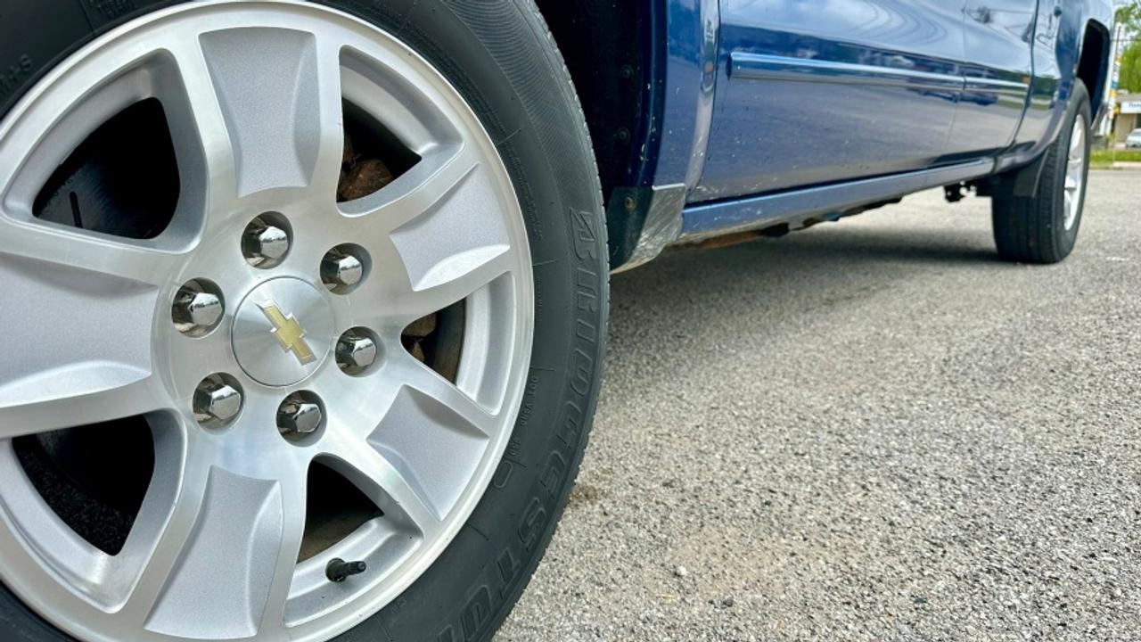 2018 Chevrolet Silverado 1500 MINT CONDITION LT Photo