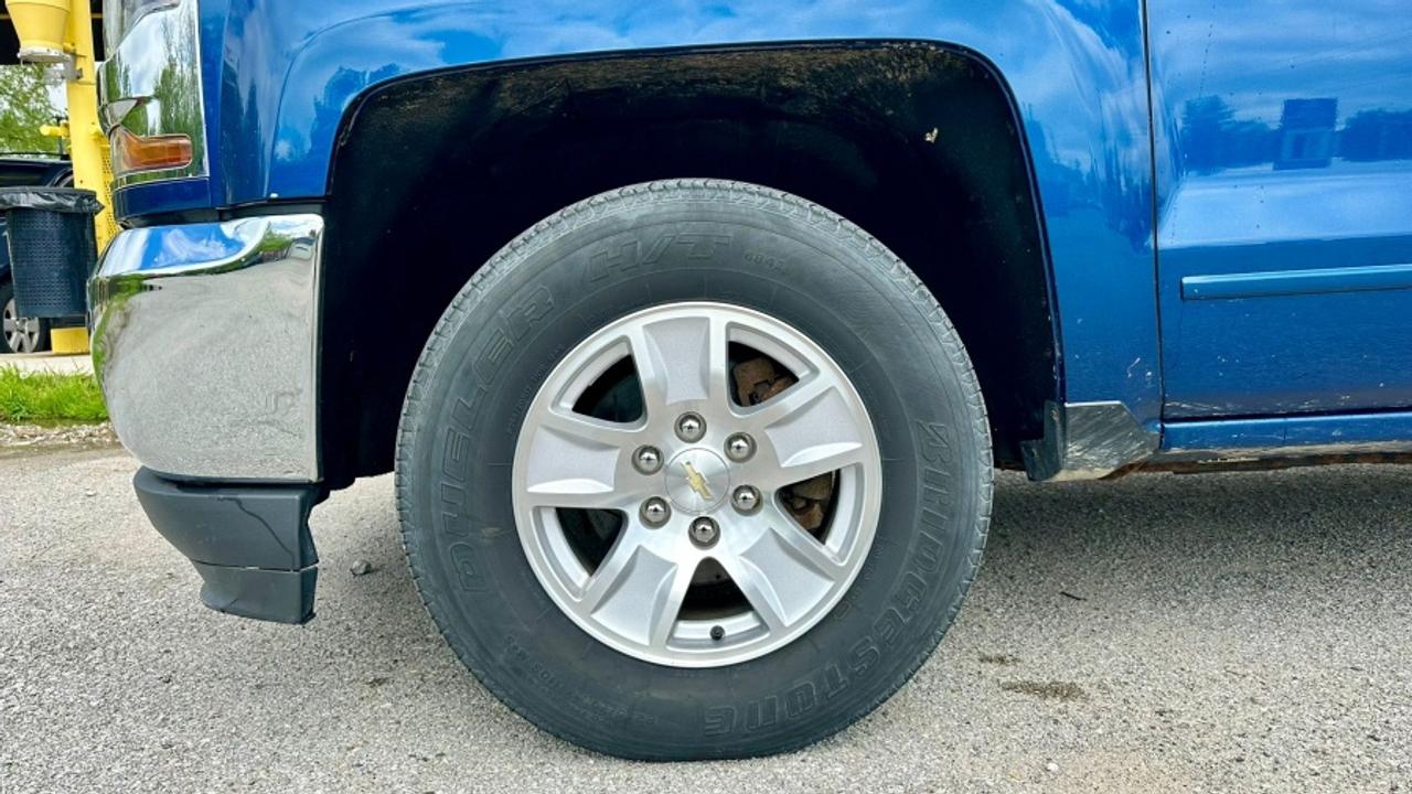 2018 Chevrolet Silverado 1500 MINT CONDITION LT Photo