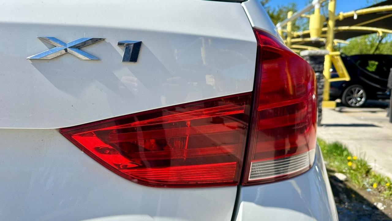 2014 BMW X1 xDrive28i Photo