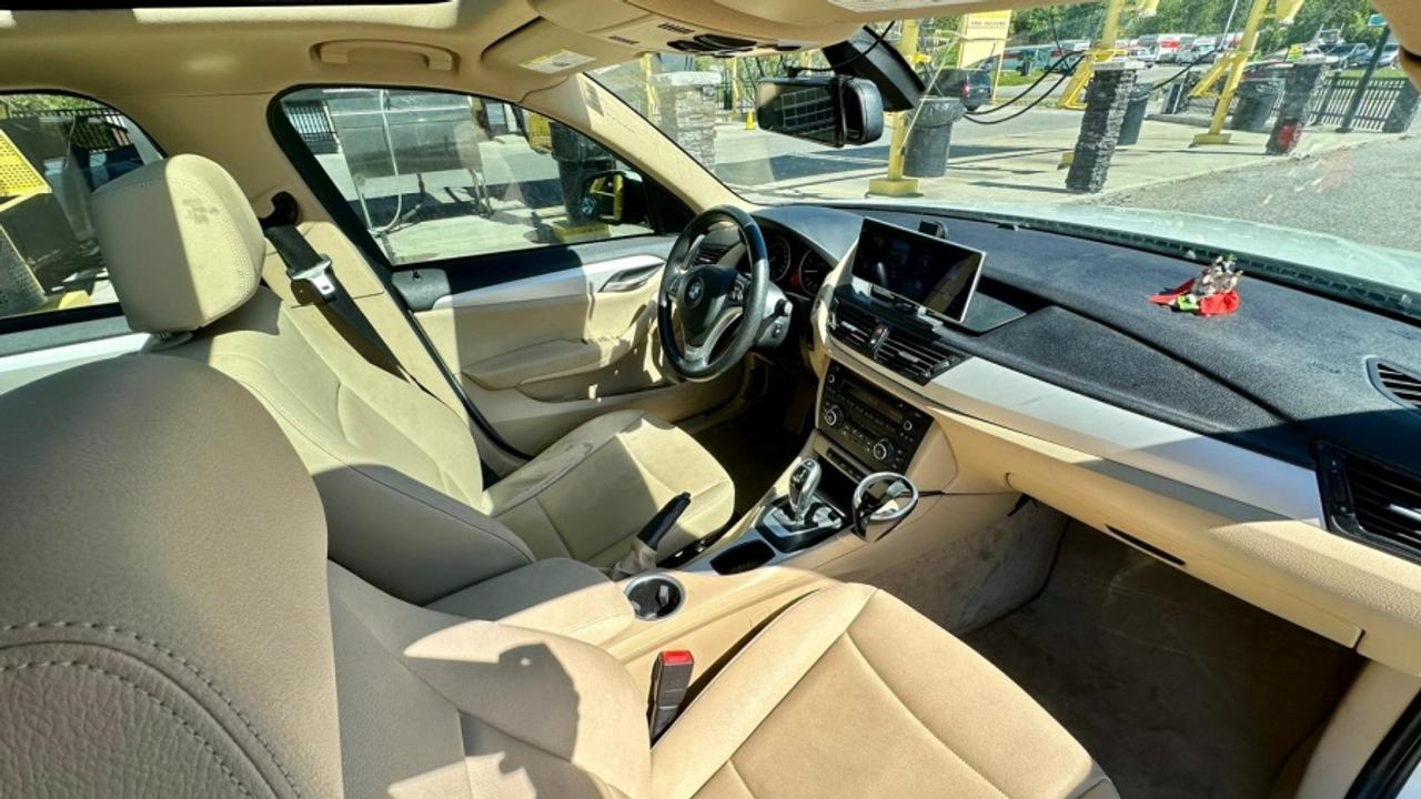 2014 BMW X1 xDrive28i Photo