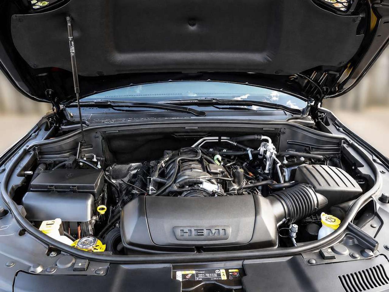 2026 Dodge Durango GT HEMI V8 PLUS | Blacktop | Leather | Sunroof Photo