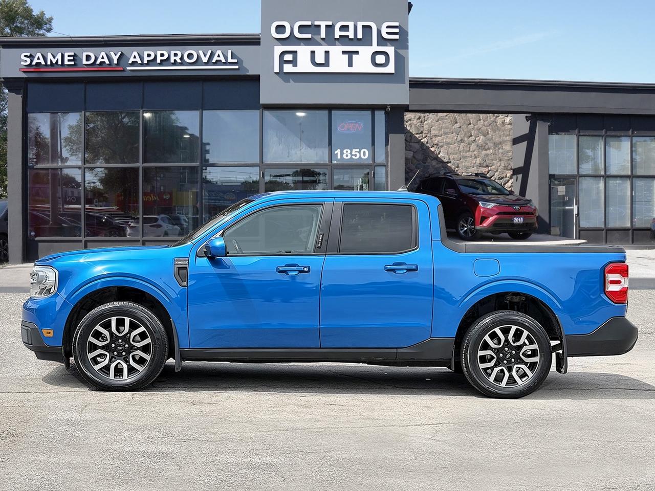 2022 Ford Maverick Lariat AWD SuperCrew Photo2