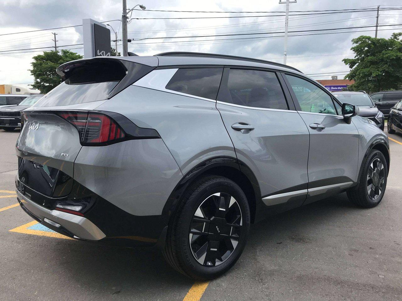 2026 Kia Sportage EX Premium Pkg.   No Accident   Clean Carfax Photo