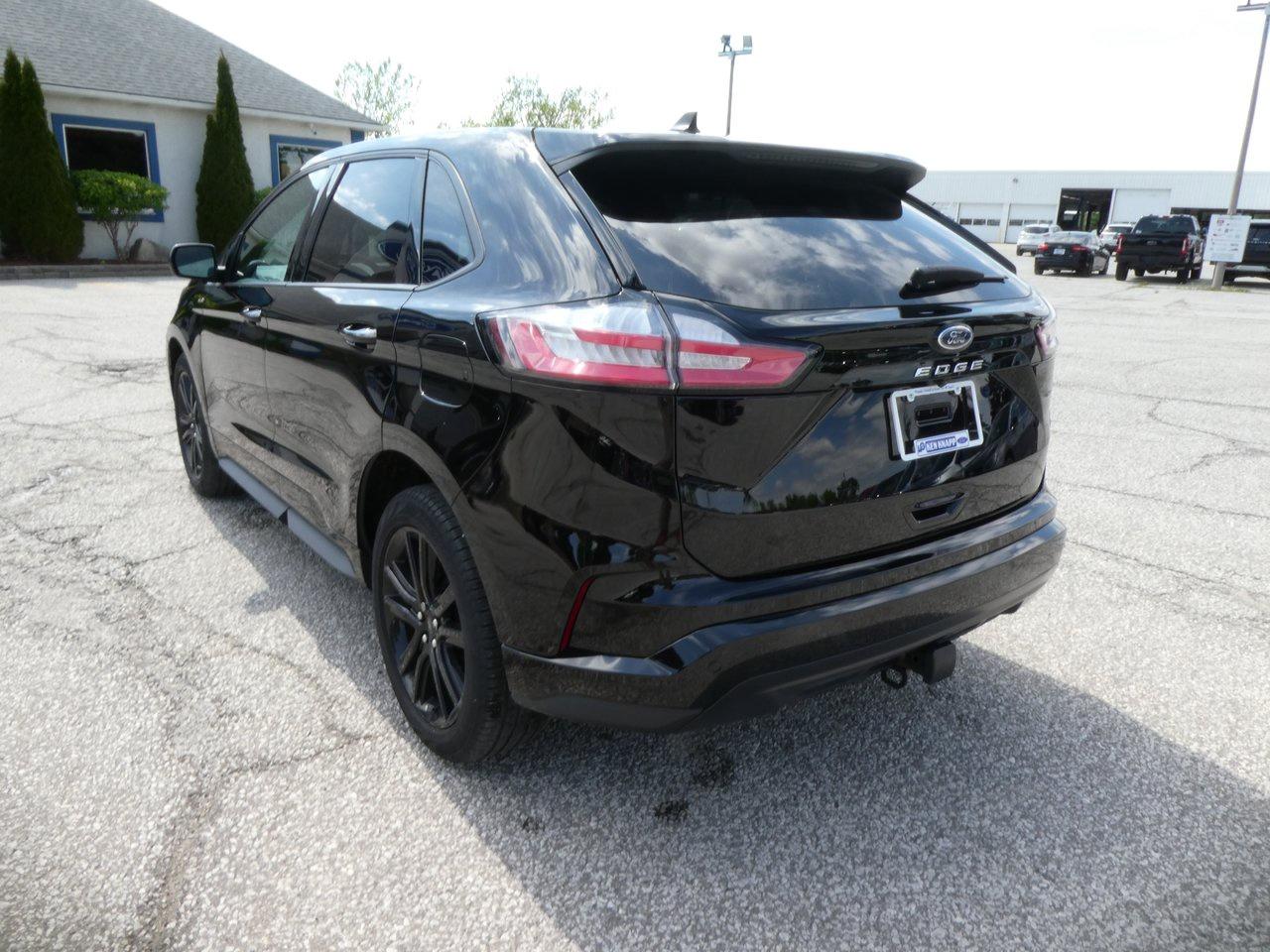 2024 Ford Edge ST Line | Heated Seats | Backup Cam | Nav | Photo