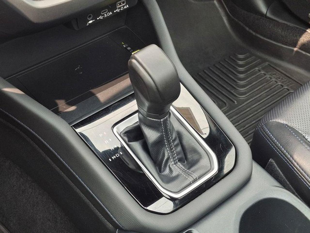 2025 Subaru Forester Limited AWD | Leather | Sunroof | Nav | Harman Kardon Audio | Heated Wheel + seats | and More ! Photo