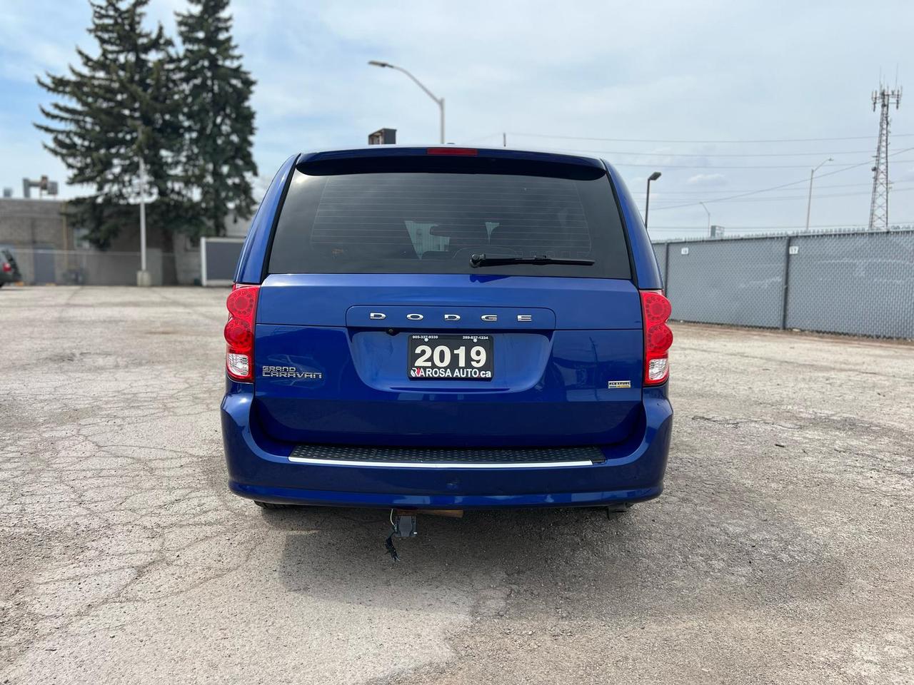 2019 Dodge Grand Caravan Caravan 7 Seaters Certified New Brakes Family Van Photo2