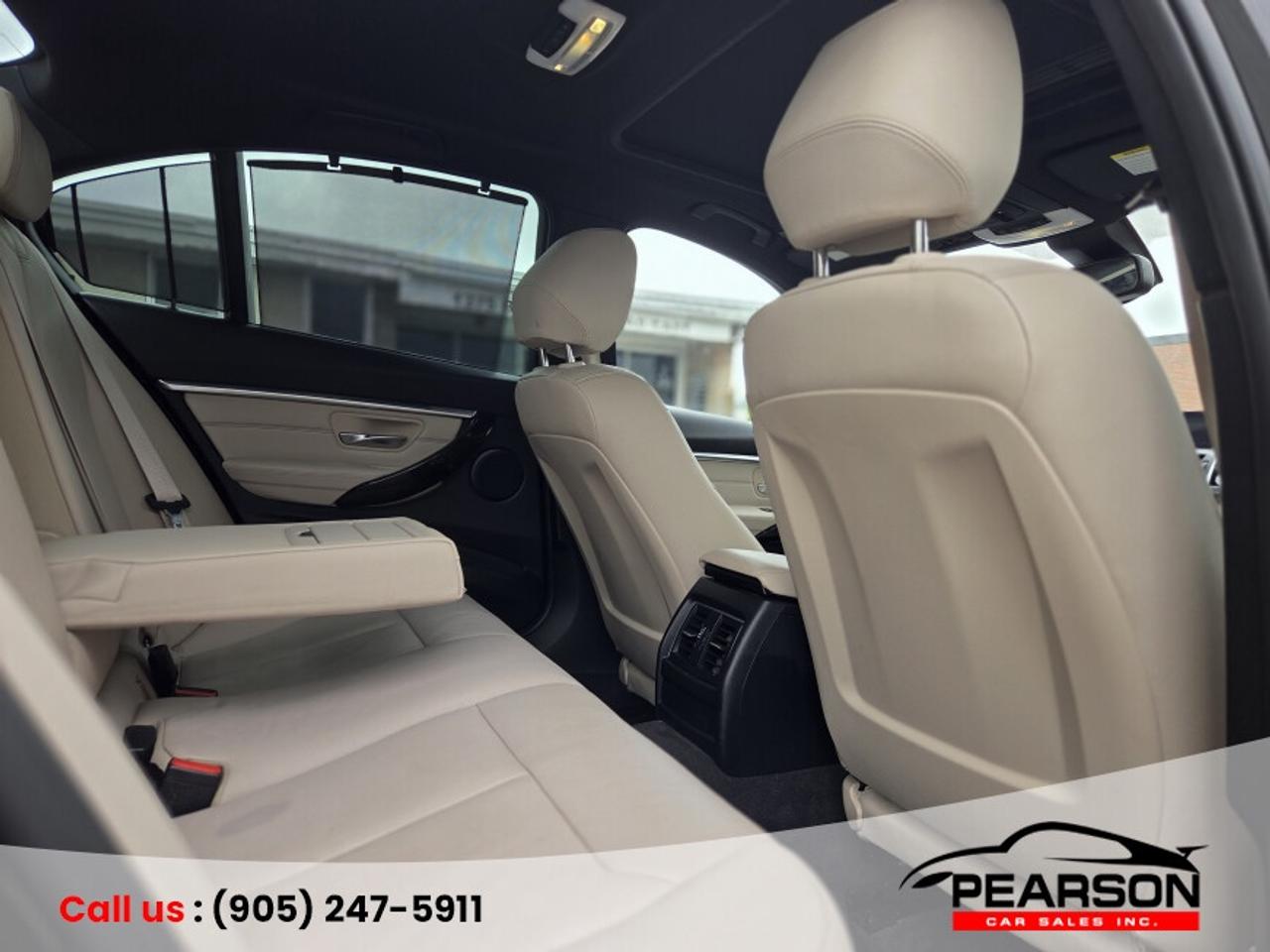 2017 BMW 3-Series 330i xDrive Photo