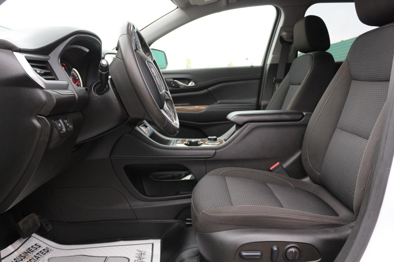 2023 GMC Acadia SLE1 Photo