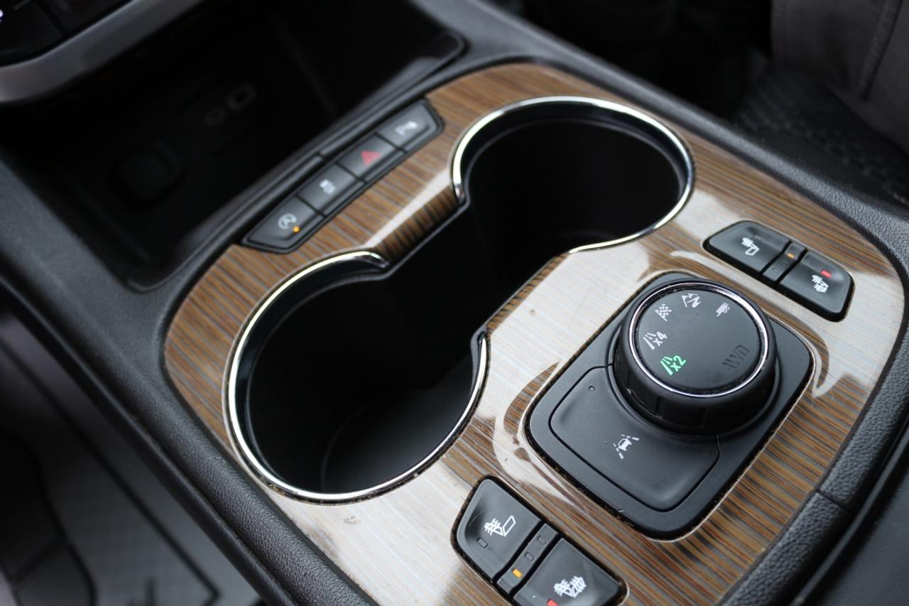 2023 GMC Acadia SLE1 Photo