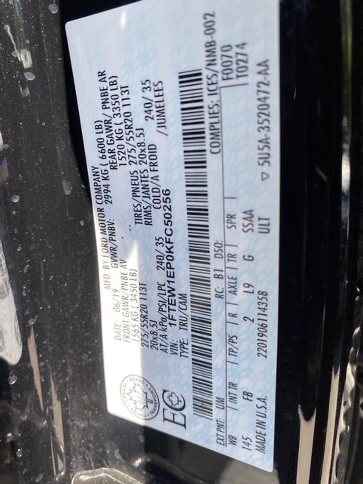 2019 Ford F-150 XLT CREW CAB SHORT BED 4WD Photo