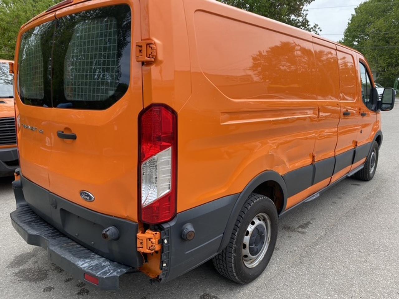 2017 Ford Transit VAN T-150 148" LOW RF 86 Photo