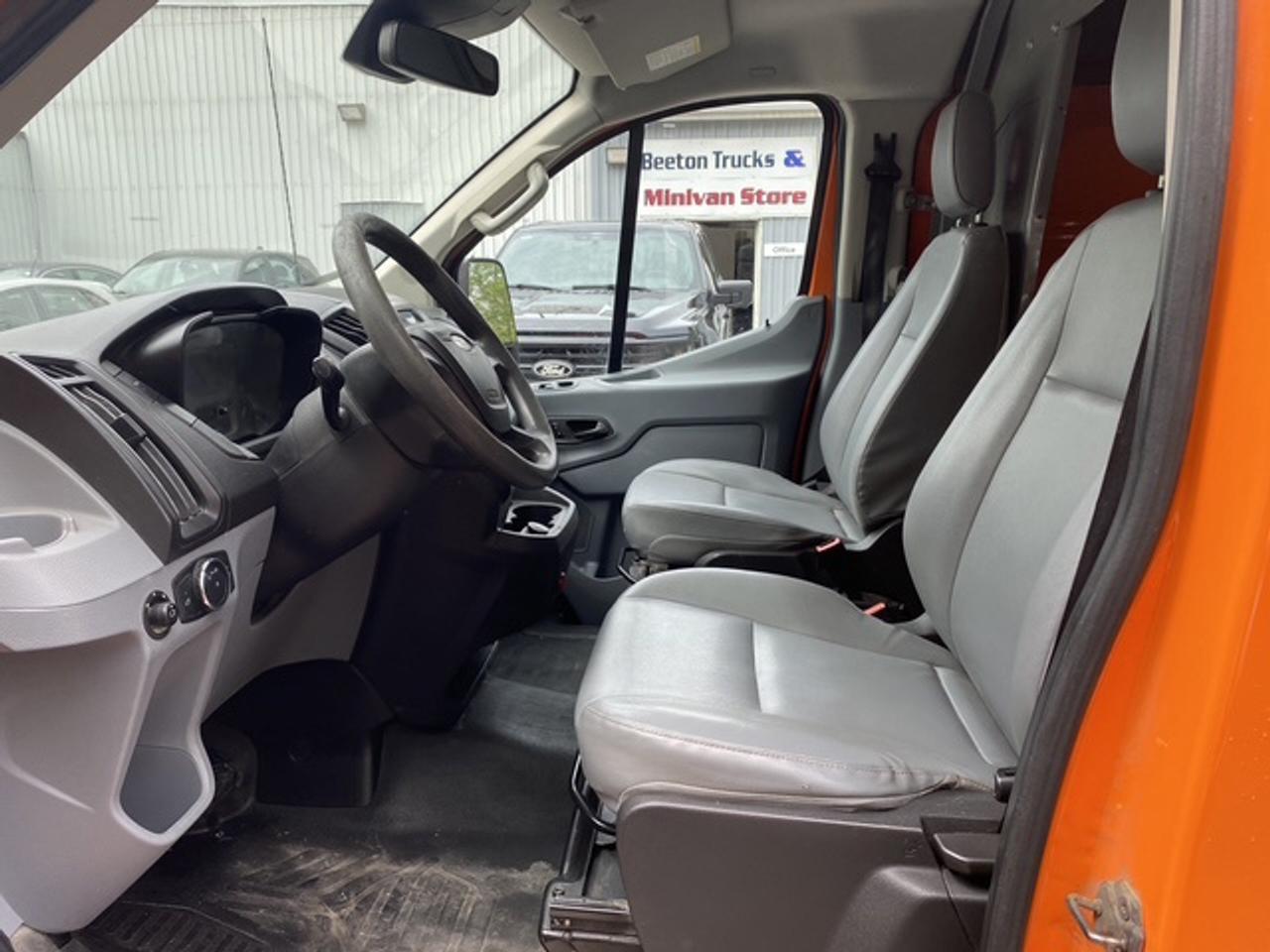 2017 Ford Transit VAN T-150 148" LOW RF 86 Photo