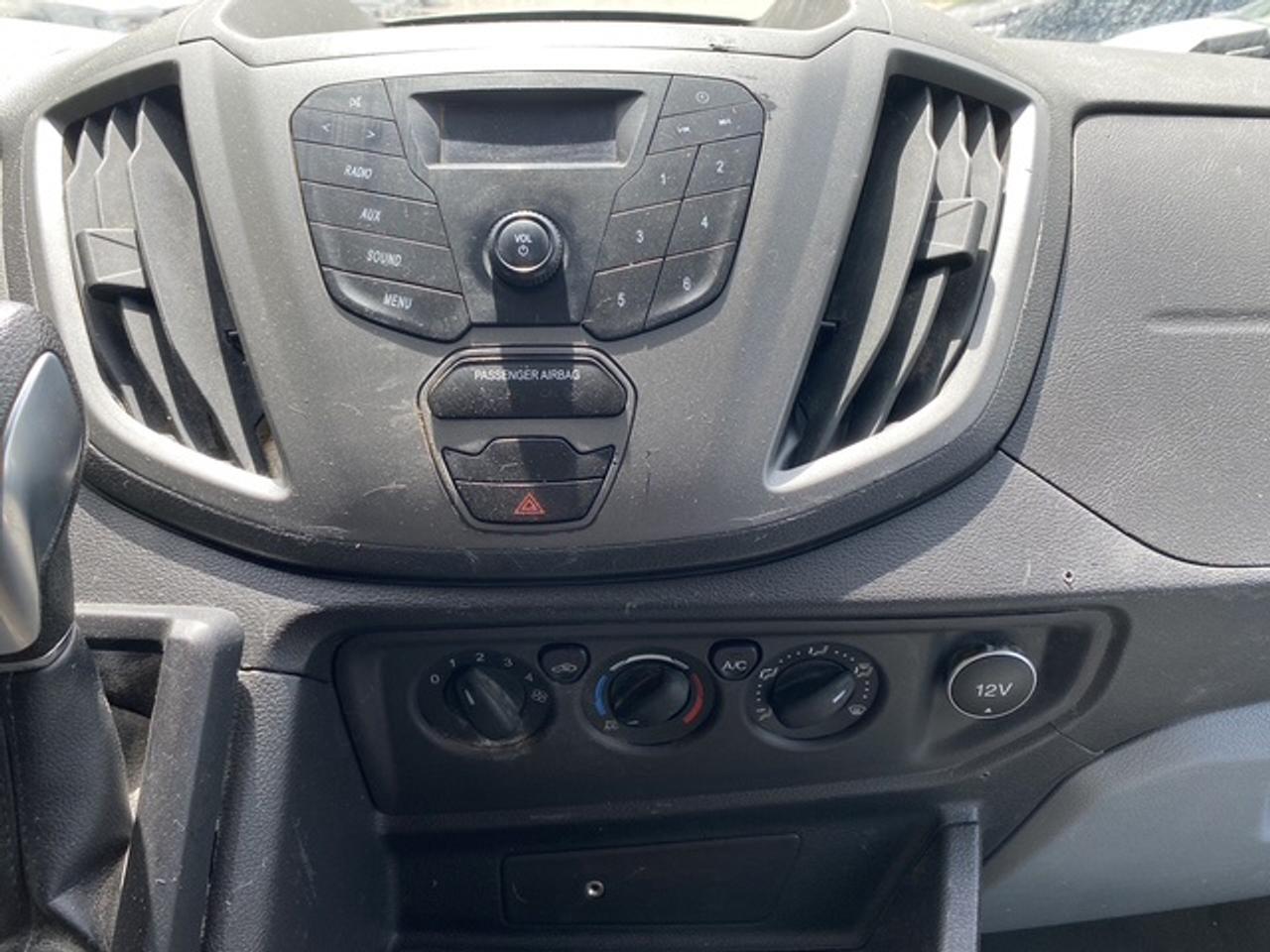 2018 Ford Transit VAN T-150 148" LOW RF 86 Photo