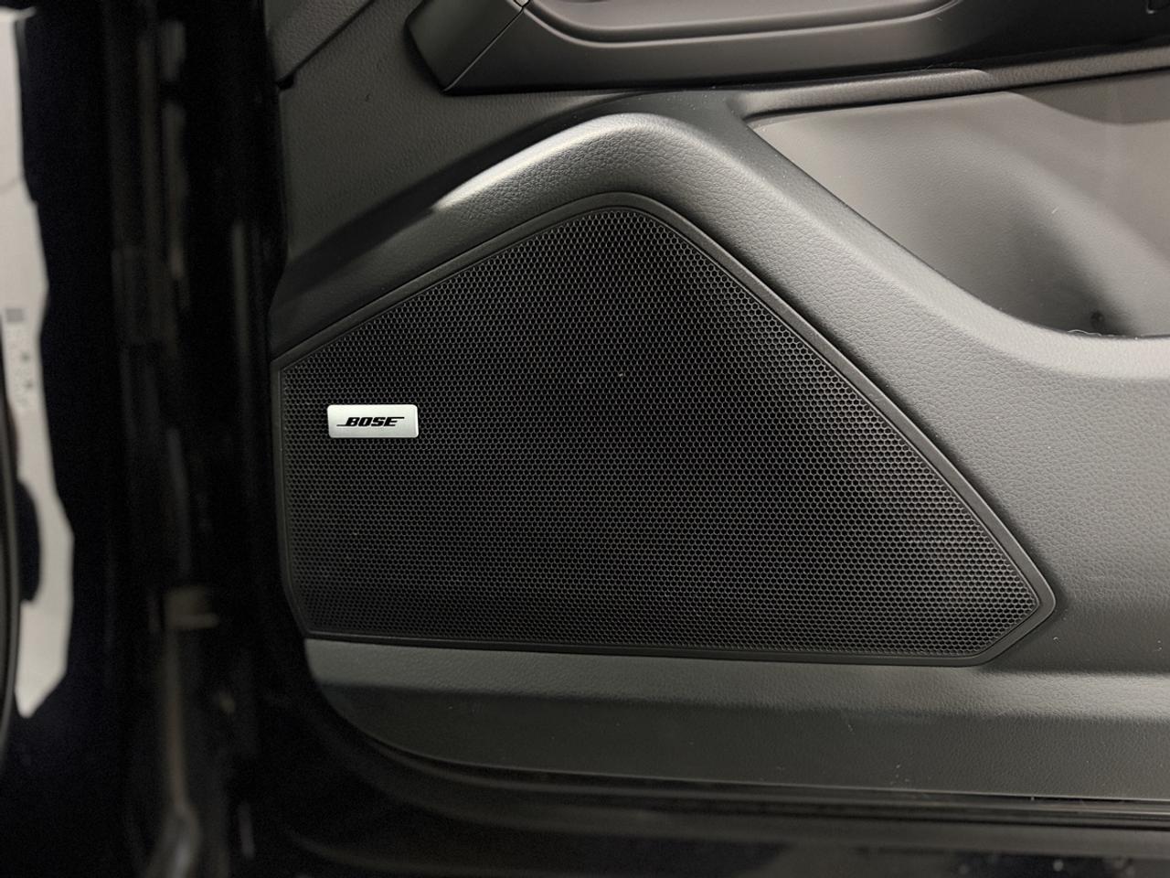 2019 Porsche Cayenne  Photo