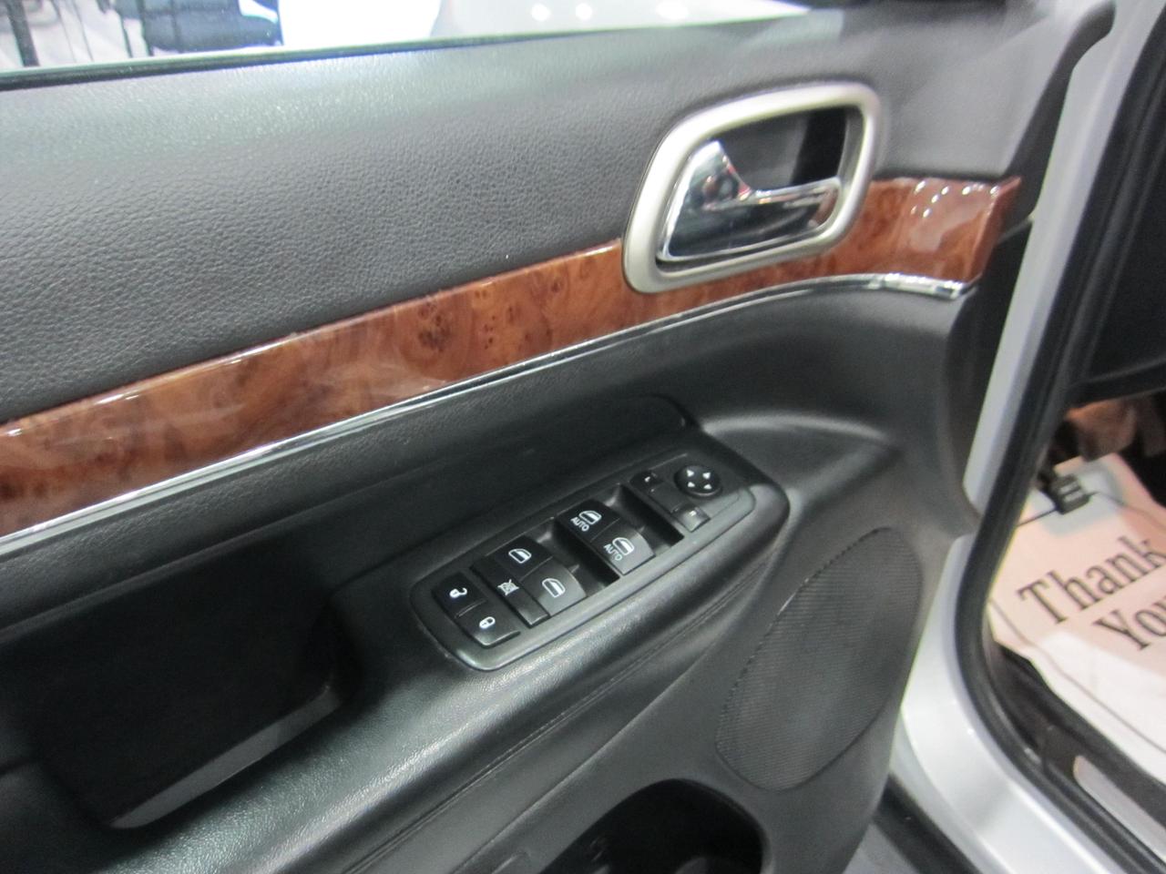2011 Jeep Grand Cherokee Limited Photo