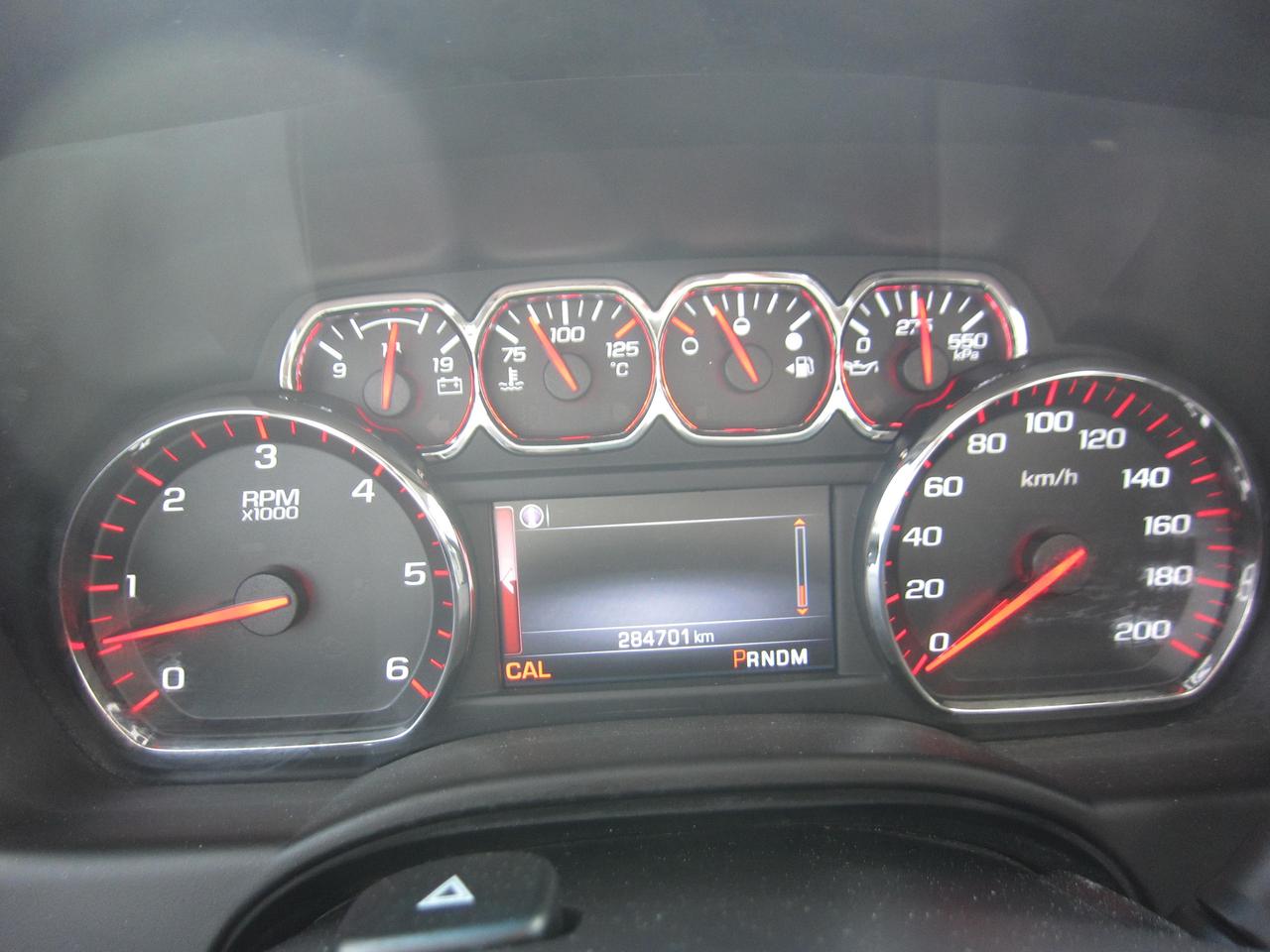 2016 GMC Yukon XL SLE Photo