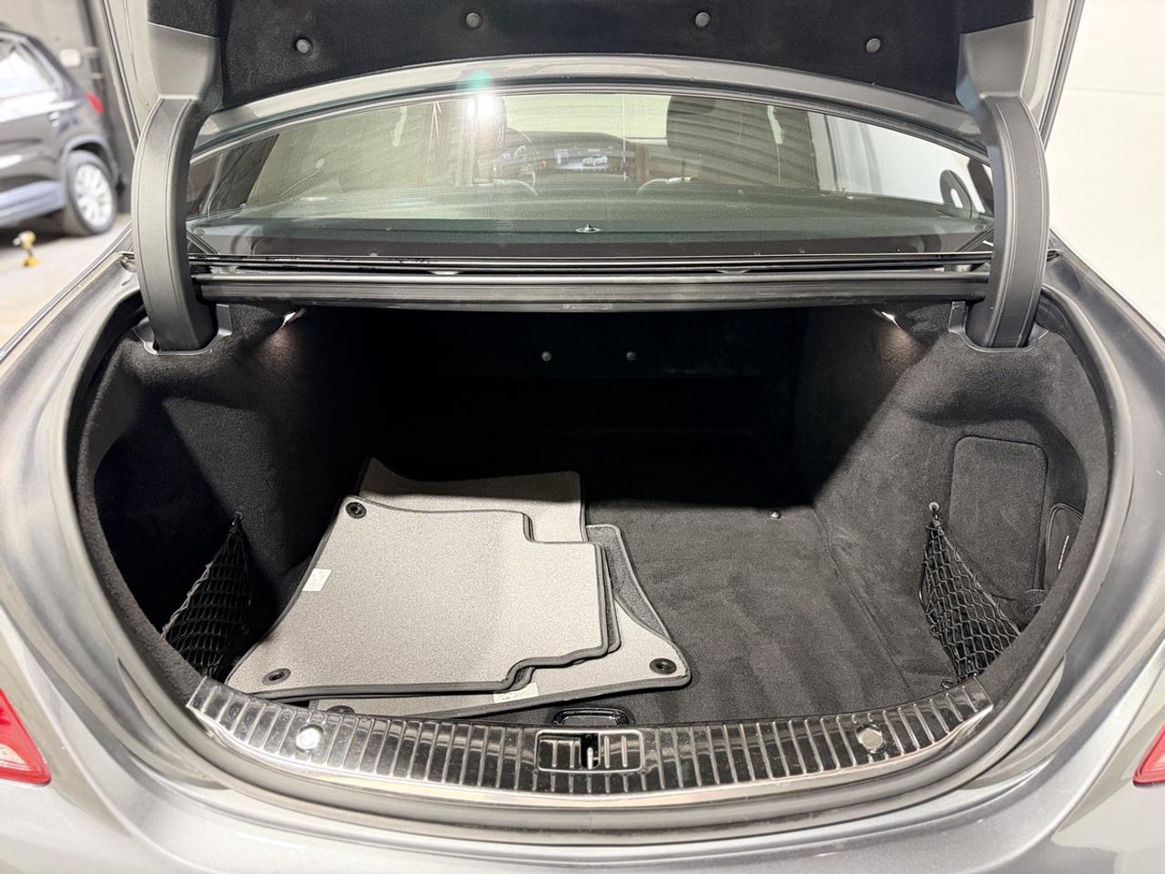 2017 Mercedes-Benz S-Class S550 Photo