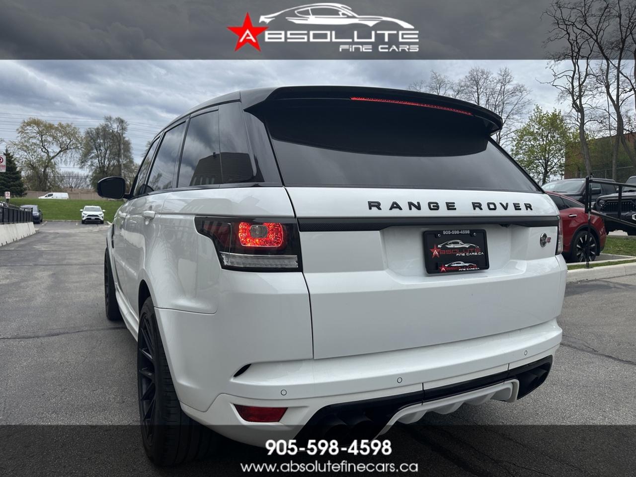 2015 Land Rover Range Rover Sport SVR Photo