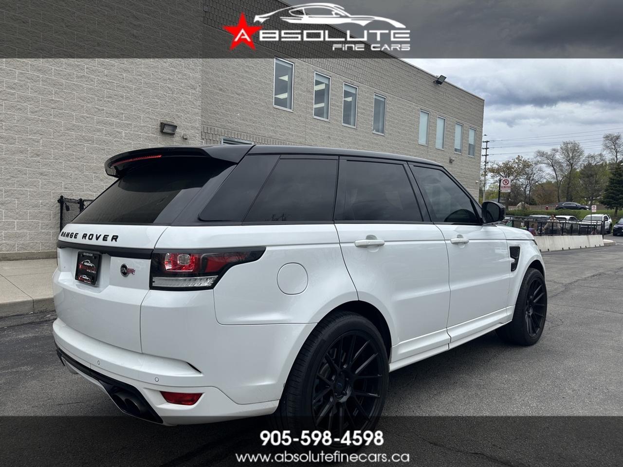 2015 Land Rover Range Rover Sport SVR Photo
