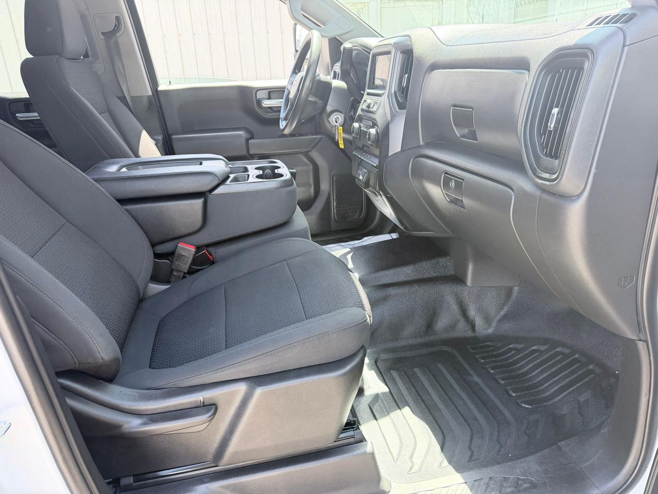 2021 Chevrolet Silverado 1500 Work Truck Crew Cab Short Box 4WD Photo