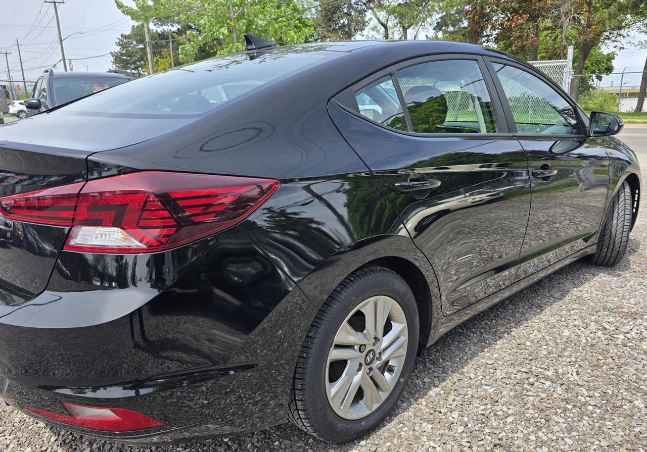 2020 Hyundai Elantra SEL Photo