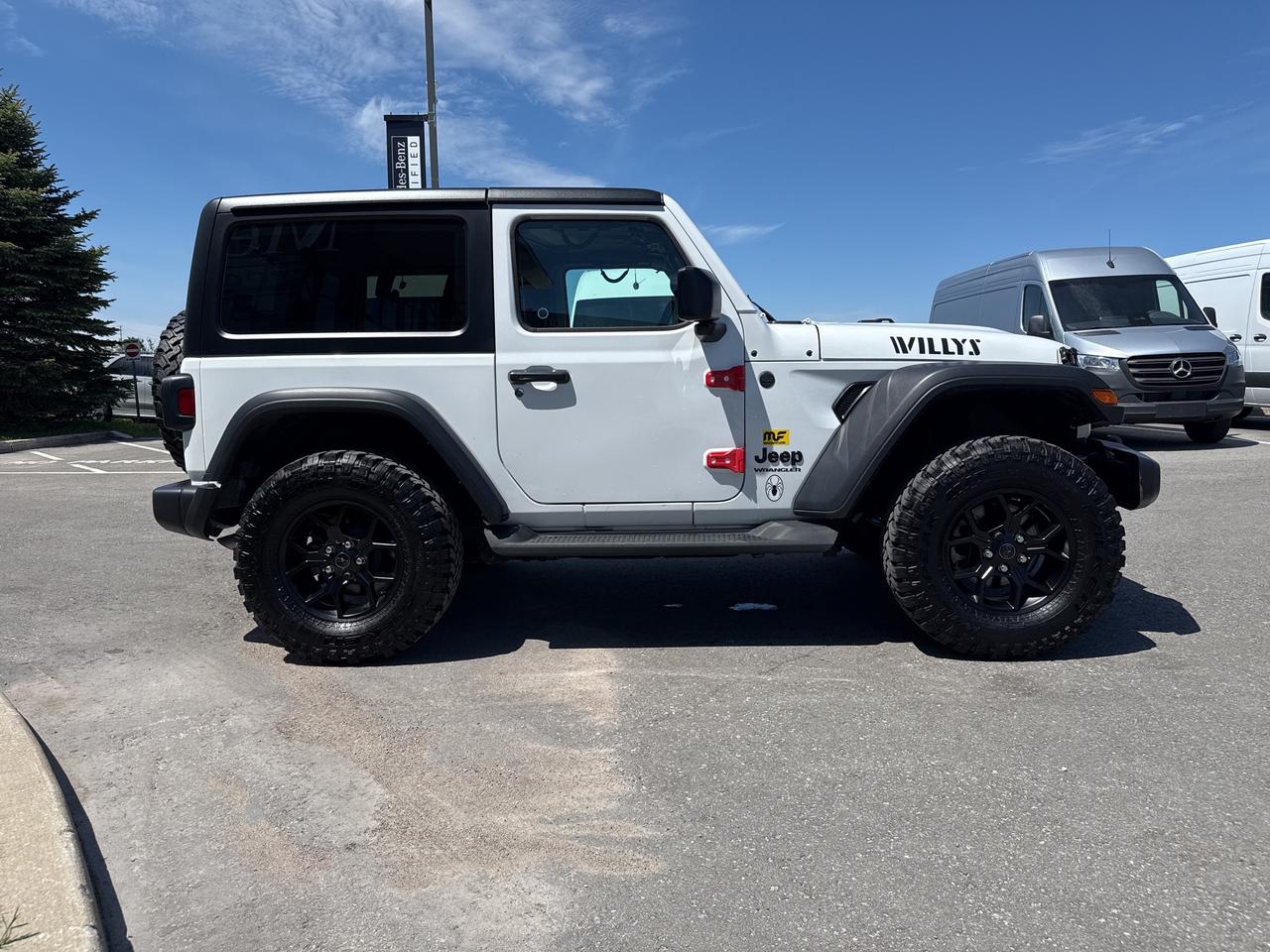 2025 Jeep Wrangler Willys 2 Door 4x4 Photo4