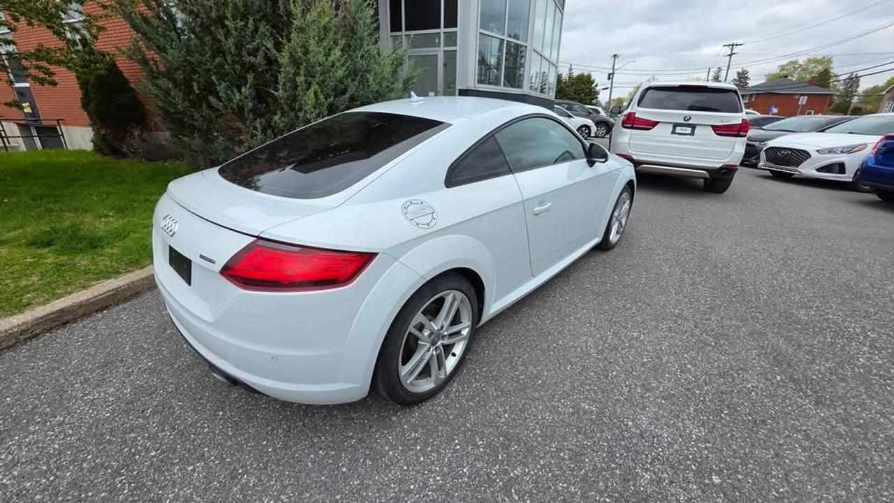 2017 Audi TT QUATTRO Photo