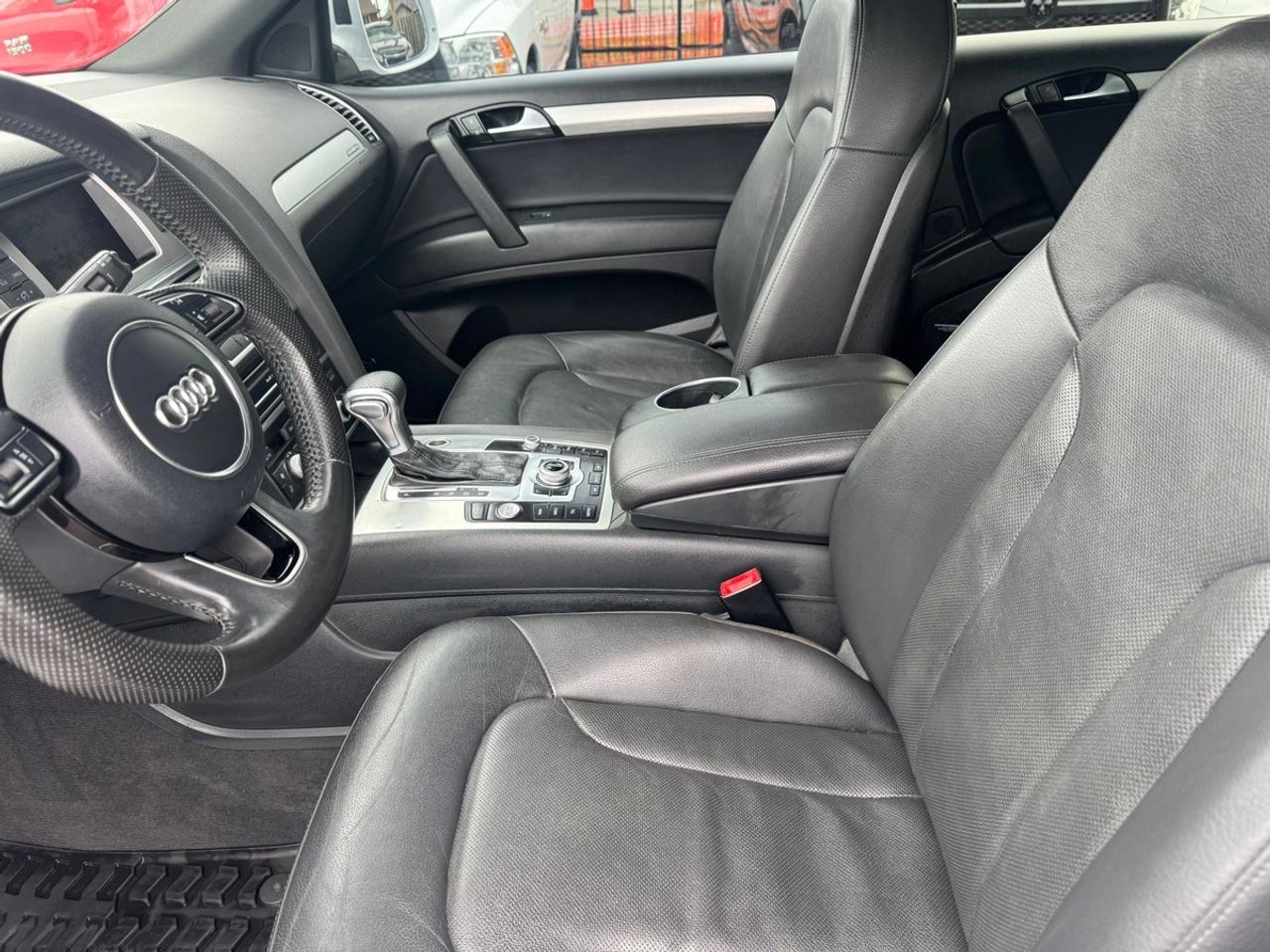 2013 Audi Q7 Prestige S-Line Photo