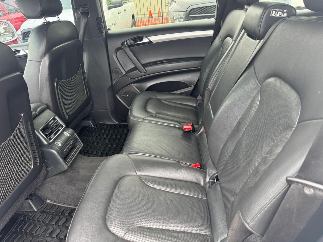 2013 Audi Q7 Prestige S-Line Photo