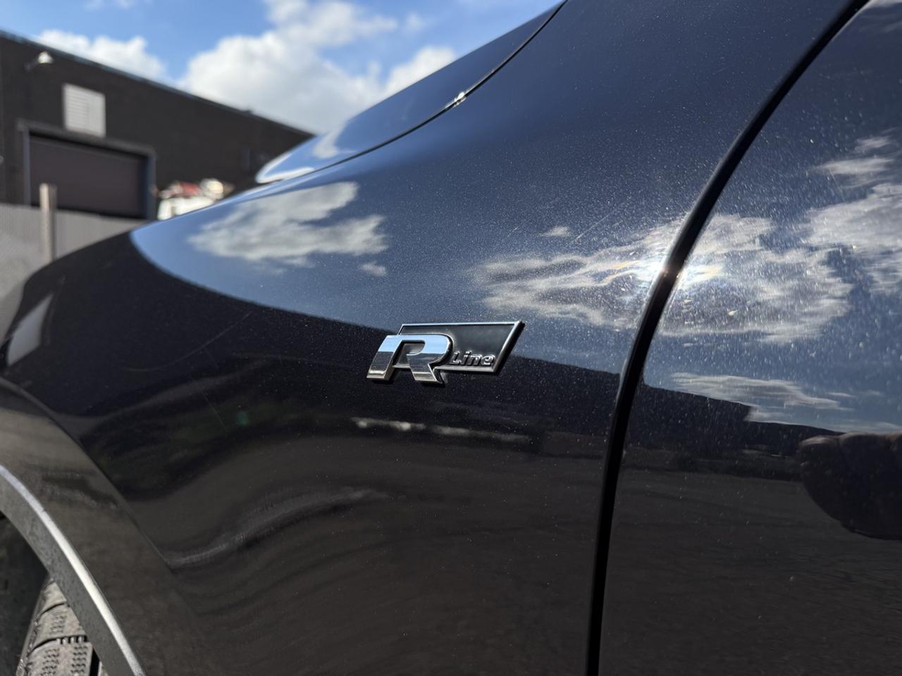 2014 Volkswagen Touareg Execline| R-Line Pkg| Panaroof| DynaAudio| Vw Serv Photo