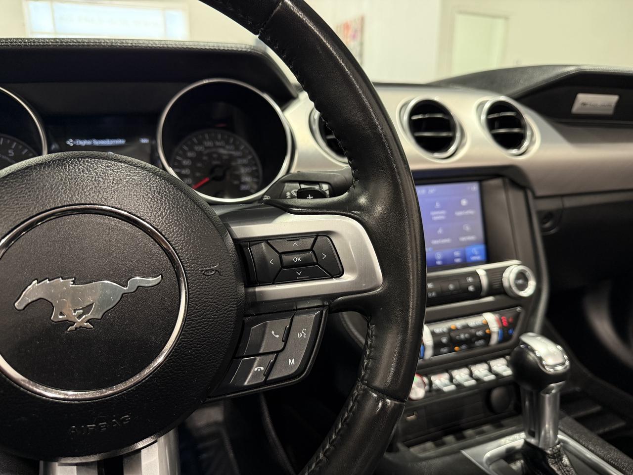 2019 Ford Mustang EB Premium Convertible|Clean Carfax|Leather Photo
