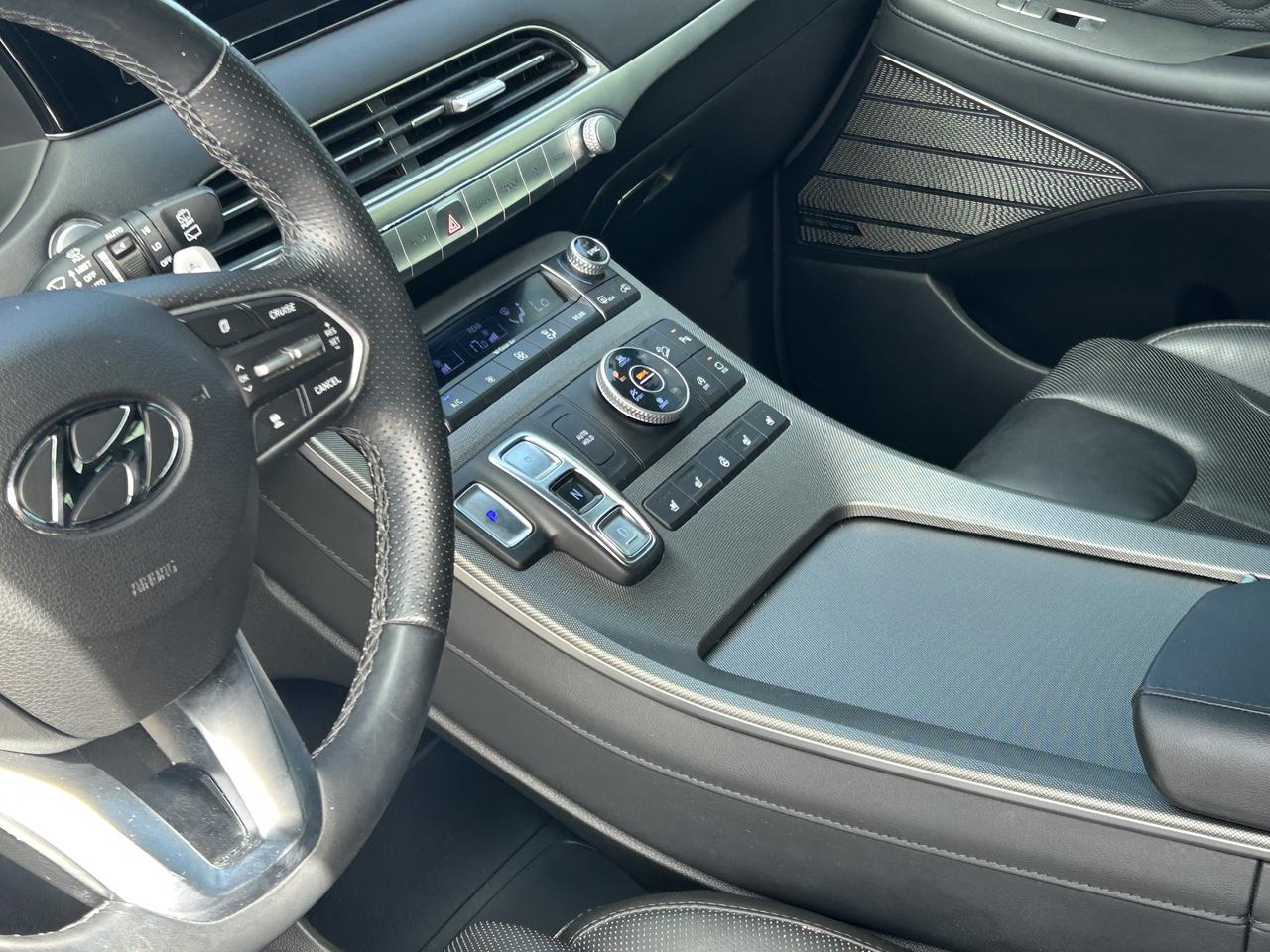2022 Hyundai PALISADE Ultimate Calligraphy 7-Passenger AWD Photo