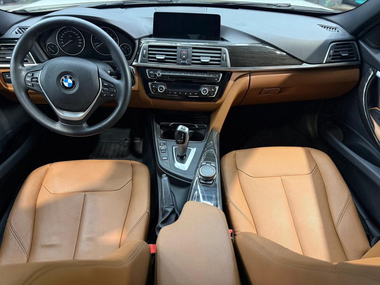2017 BMW 3-Series 330i xDrive|LOADED|CLEAN TITLE Photo
