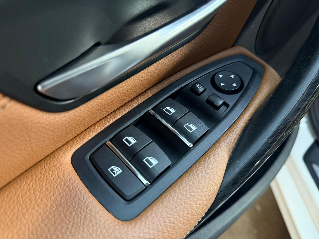 2017 BMW 3-Series 330i xDrive|LOADED|CLEAN TITLE Photo