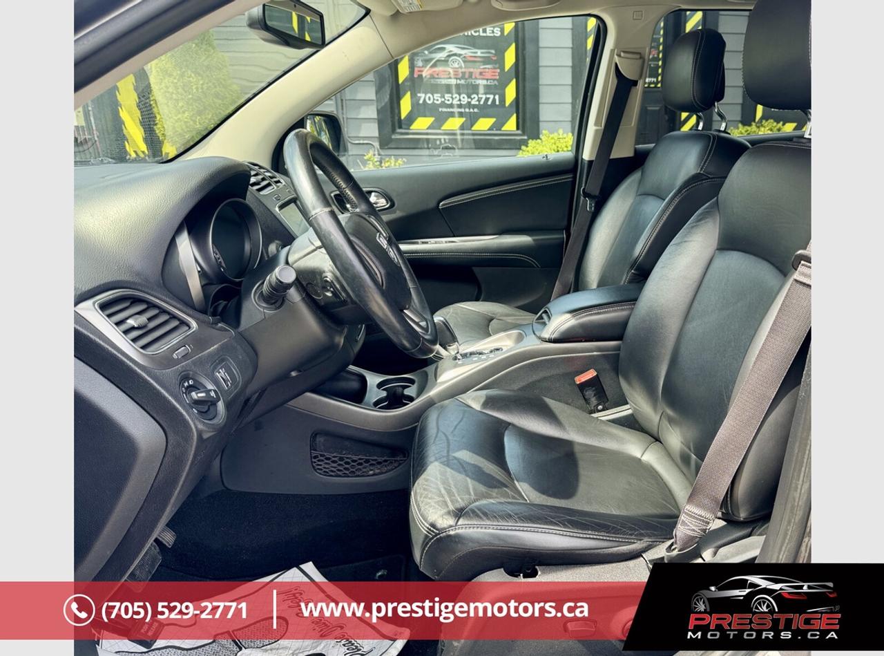 2017 Dodge Journey Crossroad Photo
